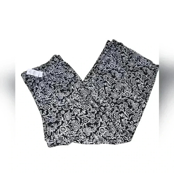 LOFT Pants - Womens Loft, wide legged, pull on pants, size large, new with tags.